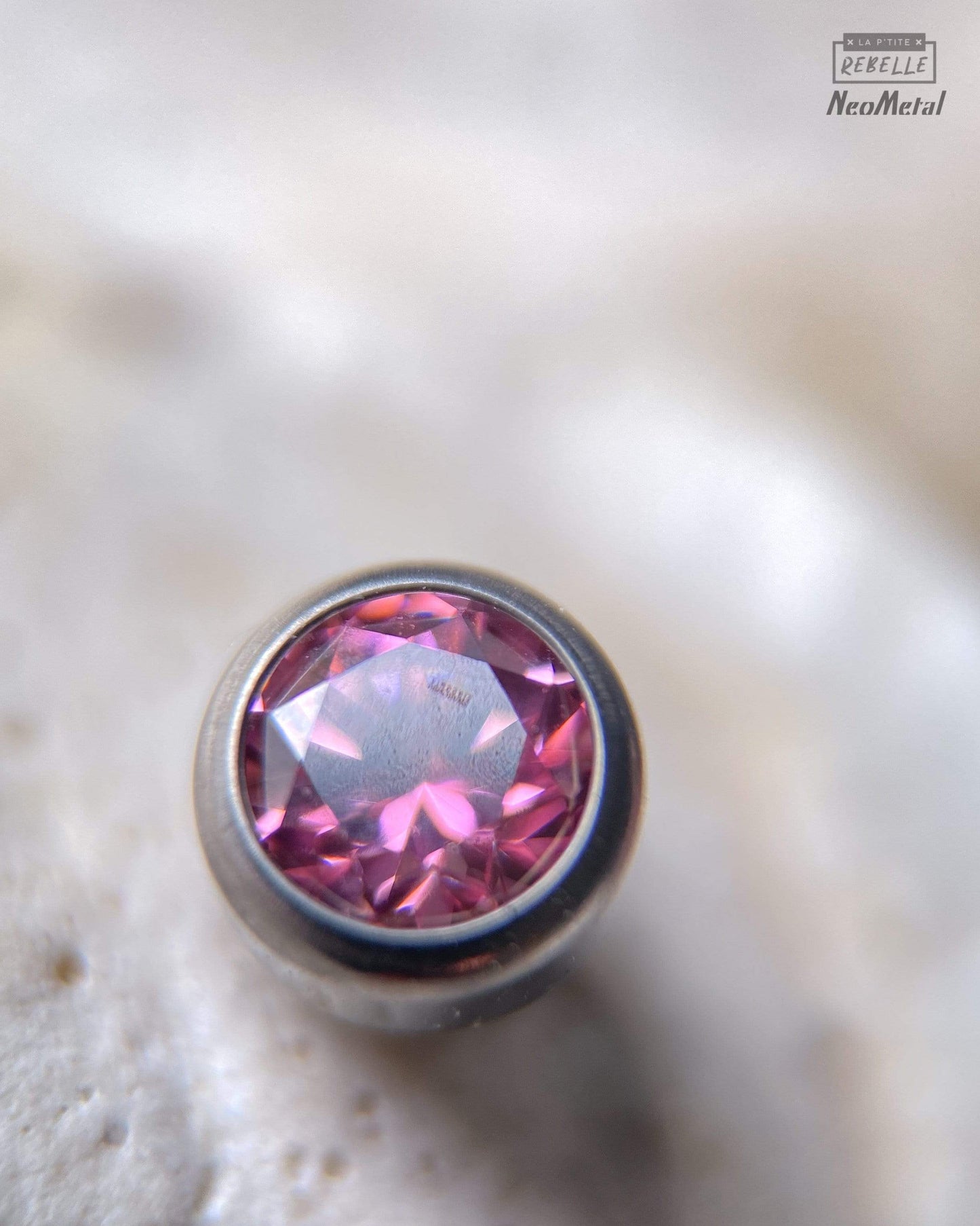 NeoMetal Threadless Titanium Bezel Set - Pink (Neometal)