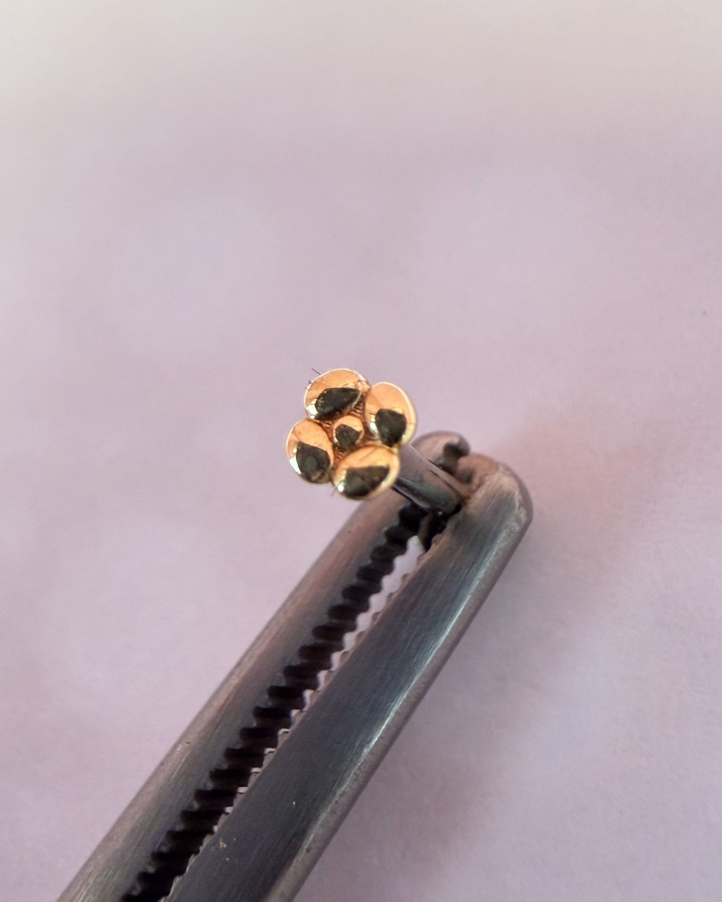 Travellers Jewels gold piercing end Plain Flower 4