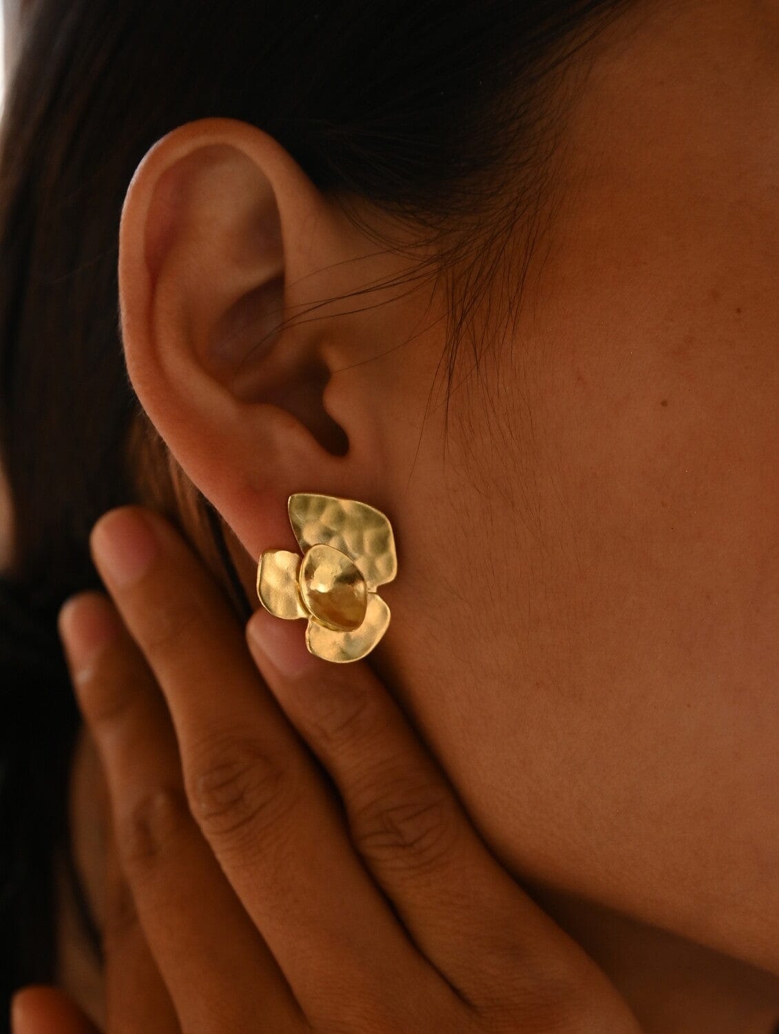 Christine Bekaert Jewelry Earring Moringa Flower Stud