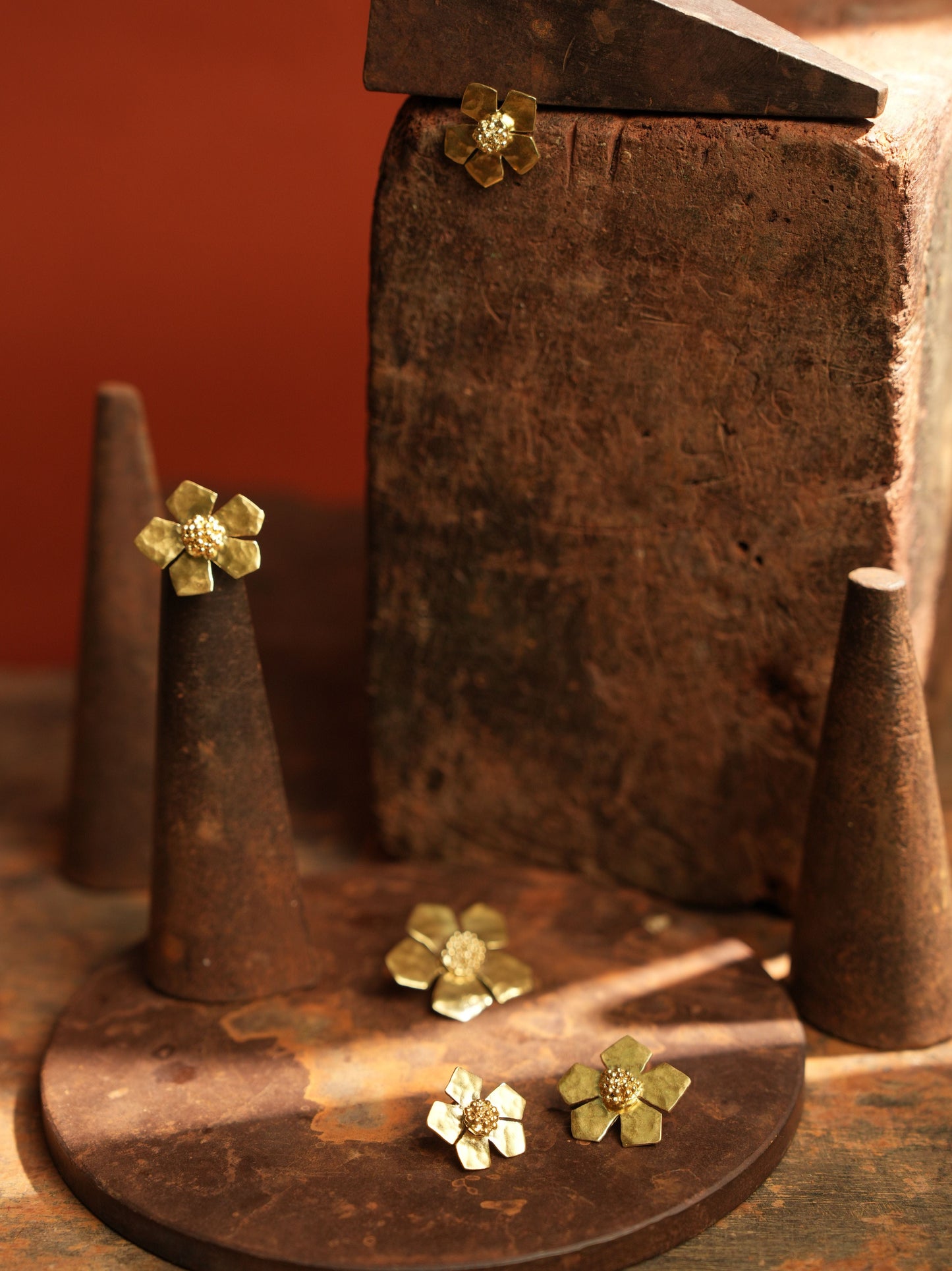 Christine Bekaert Jewelry Earring The Everbloom Large Studs