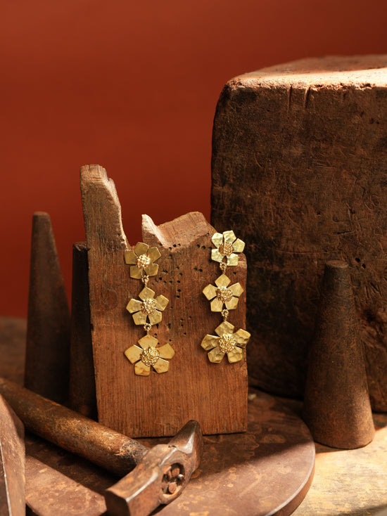 Christine Bekaert Jewelry Earring The Everbloom Fall