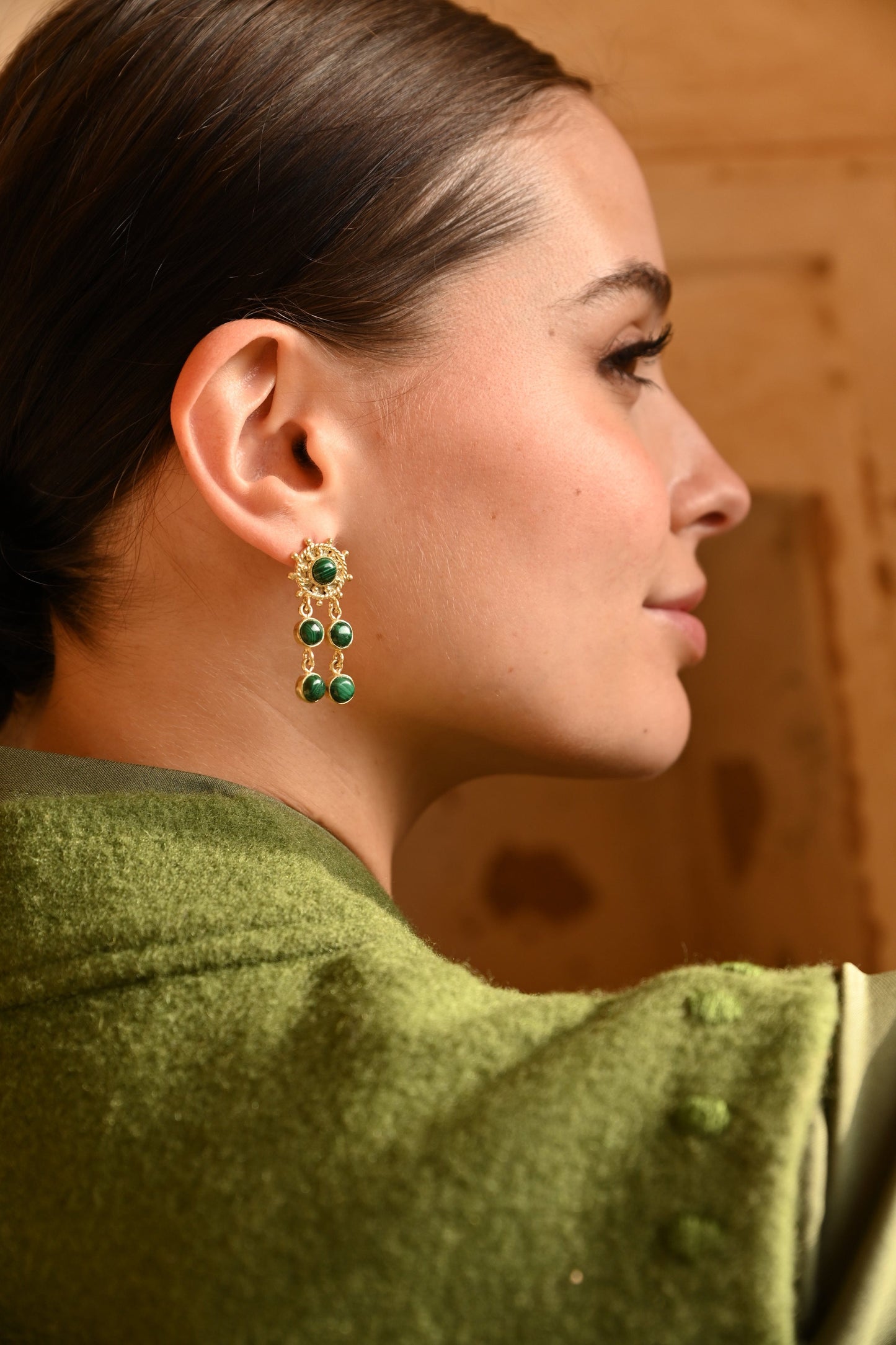 Laad afbeelding in Galerijviewer, Christine Bekaert Jewelry Earring Poppy Seeds
