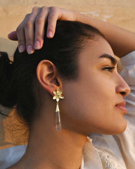 Christine Bekaert Jewelry Earring Anemone Falls