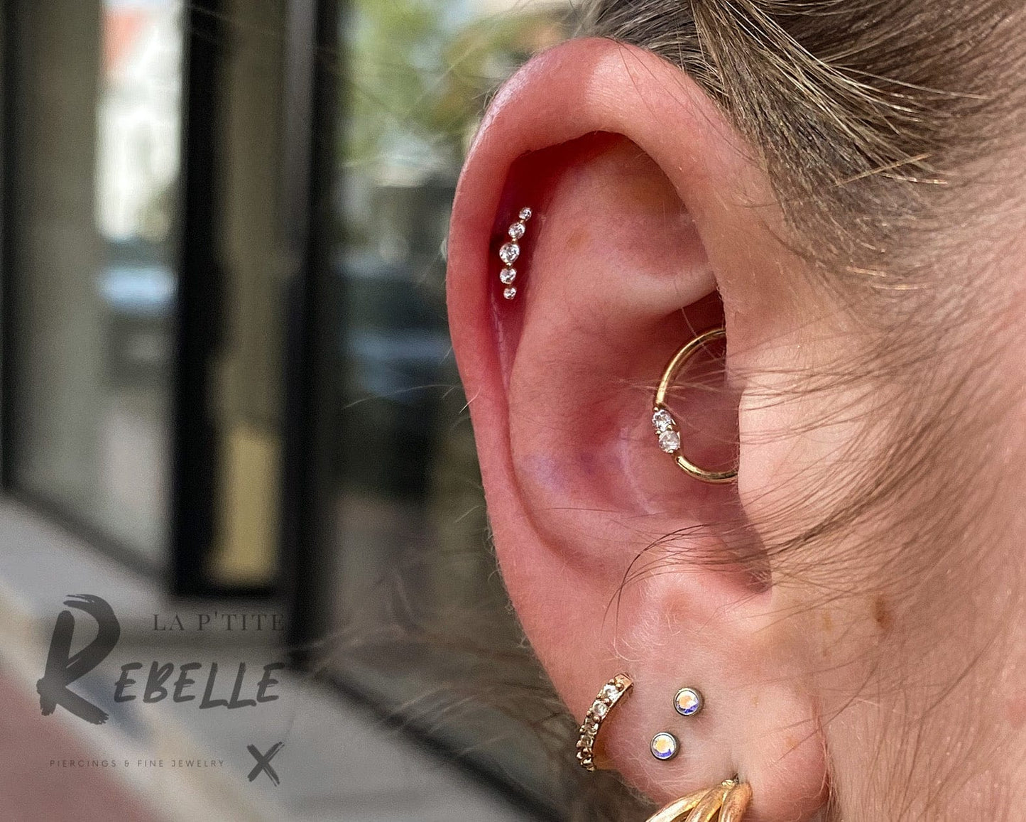 Norvoch Gold Ring Marquise Seamring