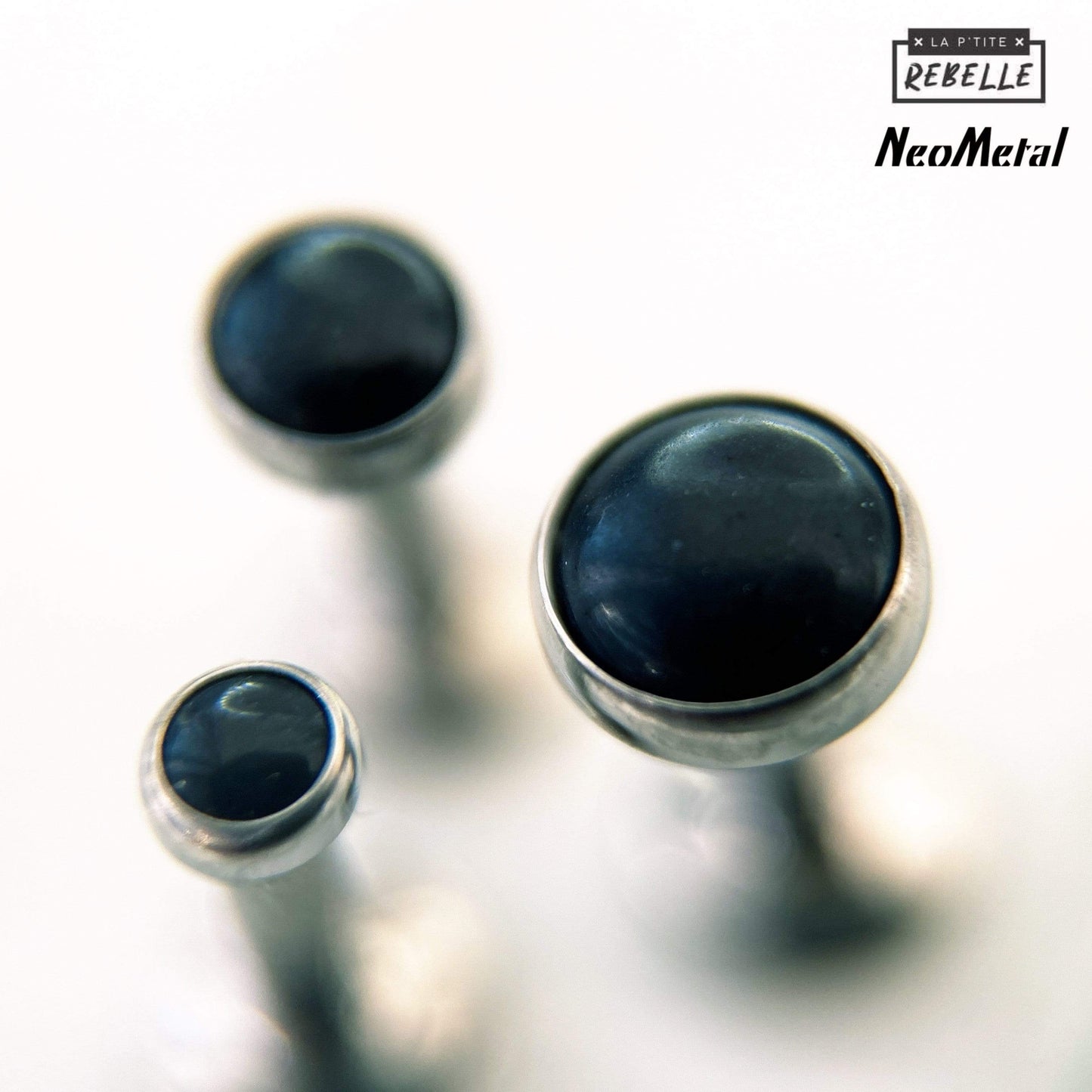 NeoMetal Threadless Titanium Cabuchon - Genuine Black Onyx