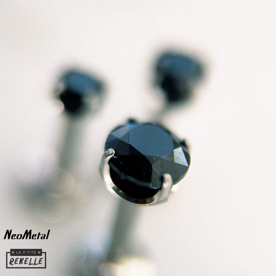 NeoMetal Threadless Titanium Prong Set Black CZ